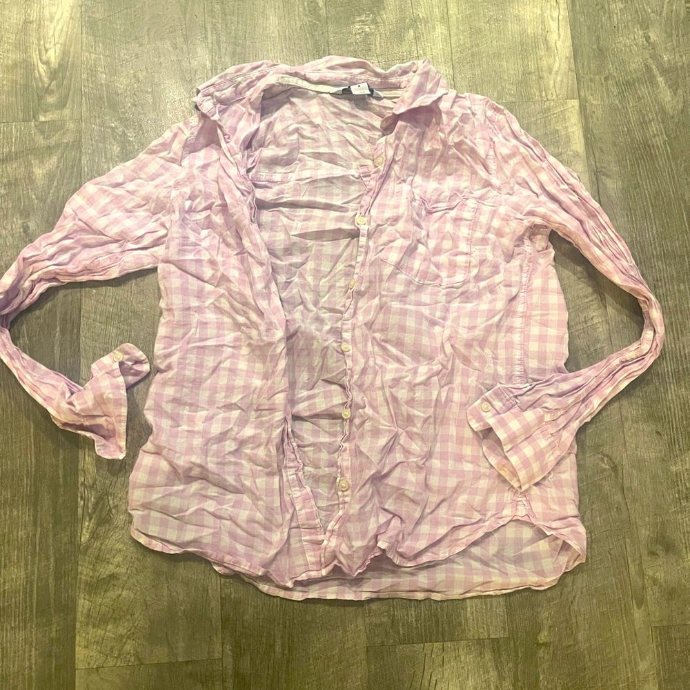 Old Navy, the classic button up shirt, size medium, pink and white plaid